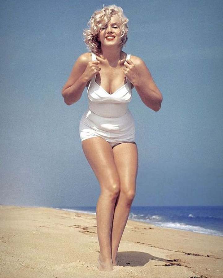 Marilyn Monroe nelle foto inedite in costume da bagno 2